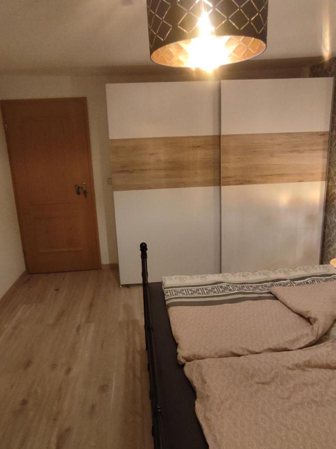 Zum Buchenblick Apartamento Sankt Wendel Exterior foto